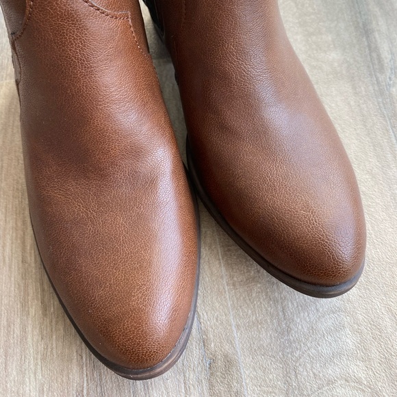NWOT Eurosoft by soft Brown Boots - Picture 2 of 8